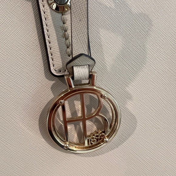 Henri Bendel XL Tote - Picture 3 of 9